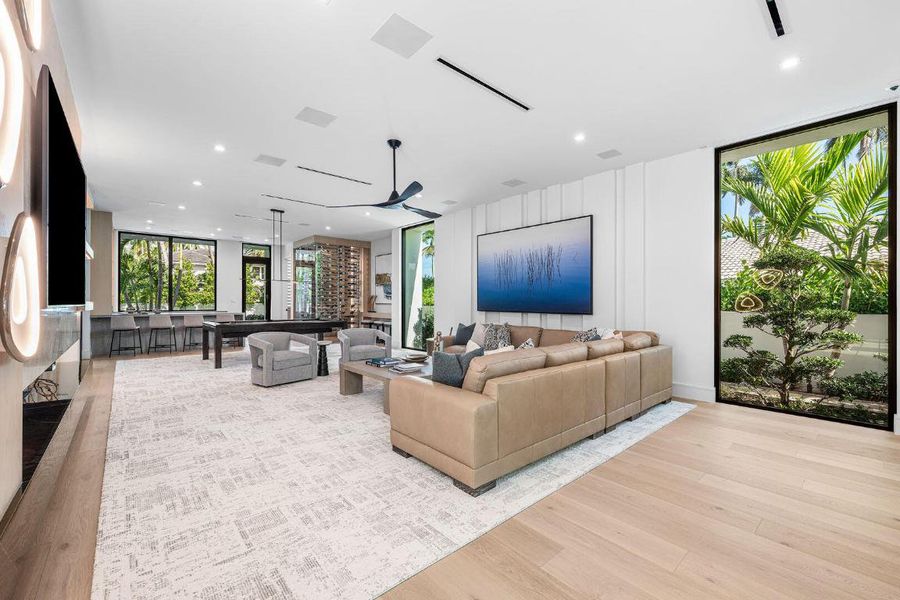 481_Thatch_Palm_Drive_38