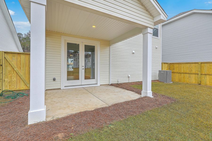 Exterior details and patio area of a home in Windsor Crossing, North Charleston (Image 16). Exterior details and patio area of a home in Windsor Crossing, North Charleston (Image 16).