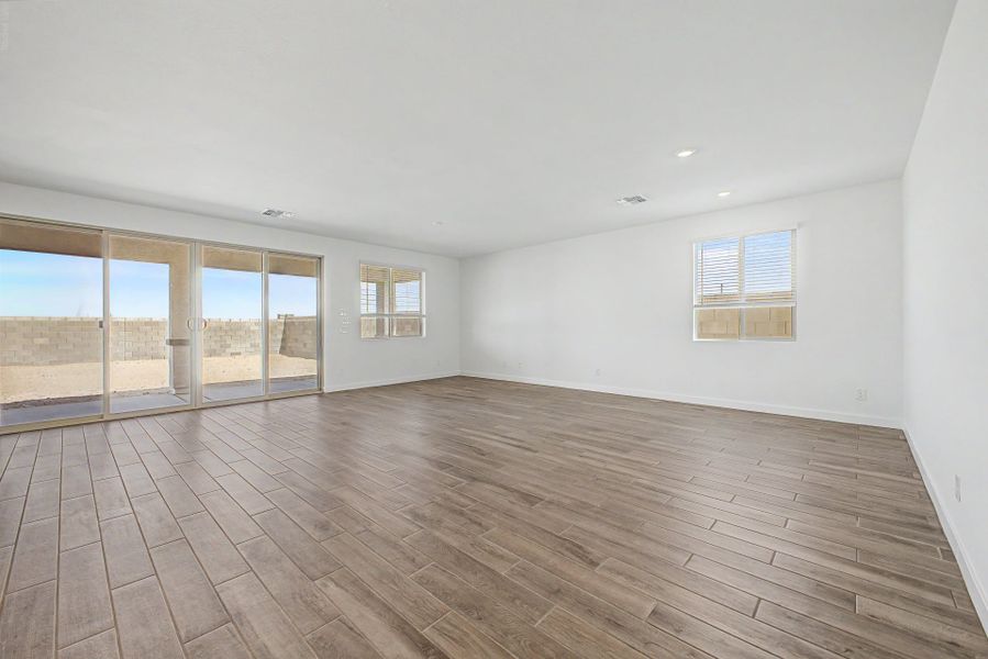 Spacious, unfurnished interior of a new home in Bentridge, Buckeye (Image 8). Spacious, unfurnished interior of a new home in Bentridge, Buckeye (Image 8).