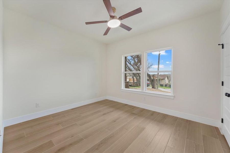 Spacious, unfurnished interior of a new home in , Fort Worth (Image 11).