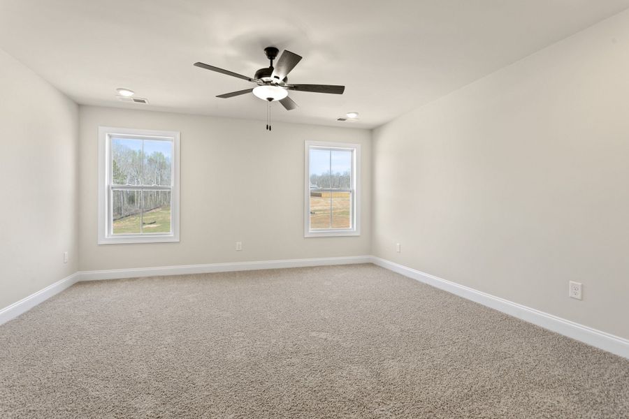 Spacious, unfurnished interior of a new home in Cherokee Knoll, Williamston (Image 23).