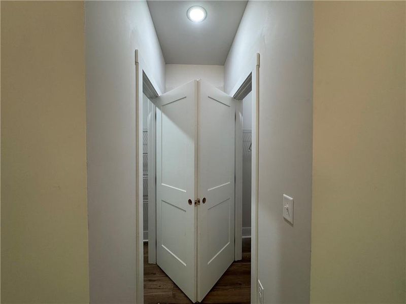 Spacious, unfurnished interior of a new home in , Jefferson (Image 12).