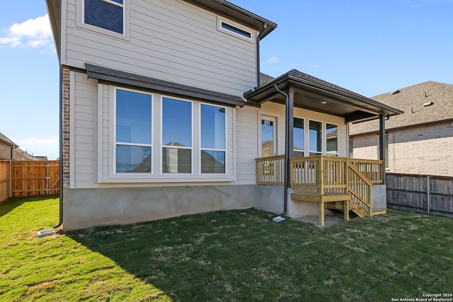 Exterior details and patio area of a home in Mayfair 50', New Braunfels (Image 4).