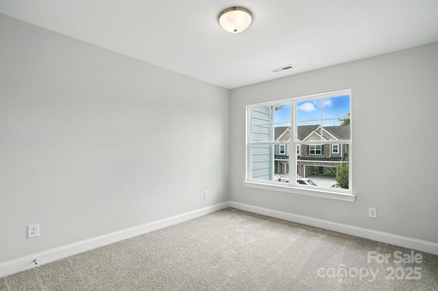 Spacious, unfurnished interior of a new home in Harrisburg Village Townhomes, Harrisburg (Image 11).