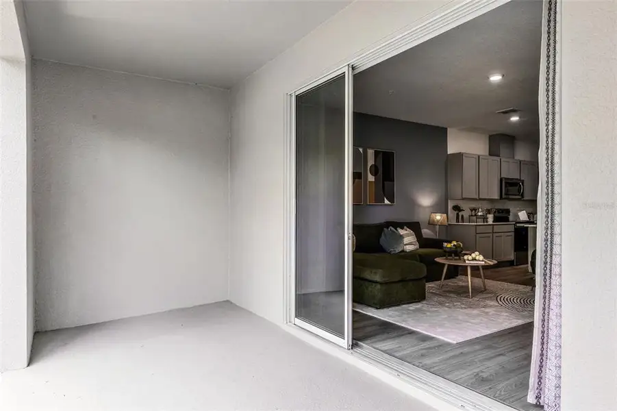 Image 20 of a home in Nona West. Image 20 of a home in Nona West.