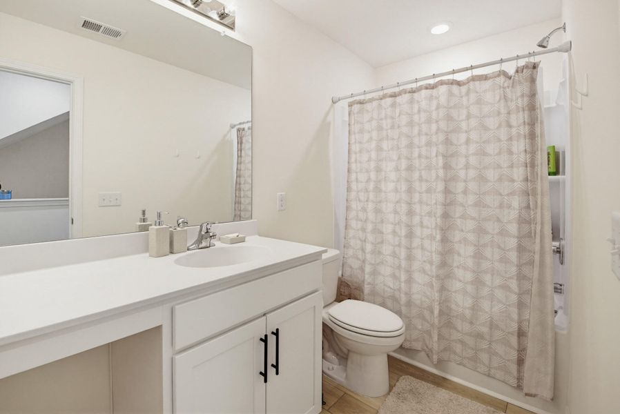 Furnished interior view inside a new home in Oakley Pointe, Moncks Corner (Image 61). Furnished interior view inside a new home in Oakley Pointe, Moncks Corner (Image 61).