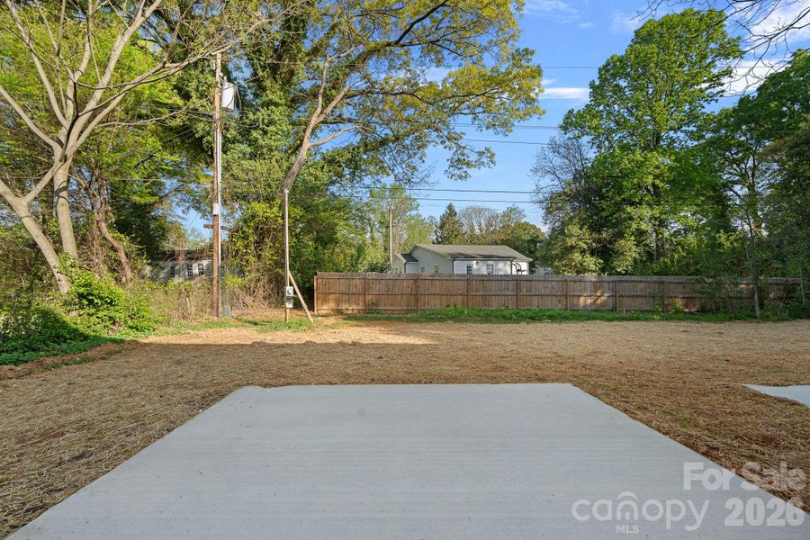 Image 23 of a home in .