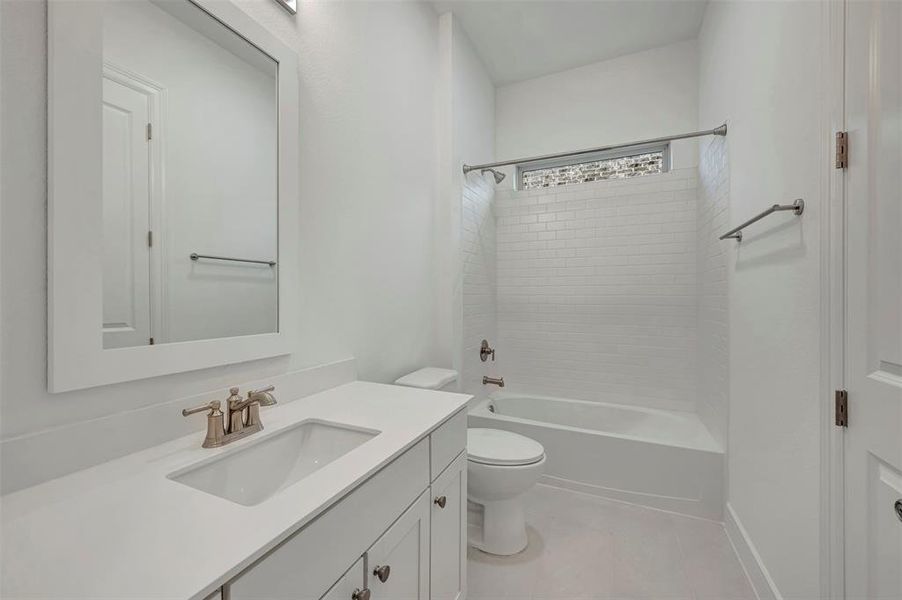 Furnished interior view inside a new home in Heath Golf & Yacht Villas, Heath (Image 12).