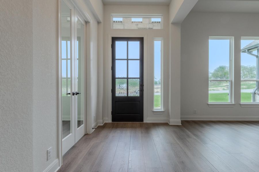 Representative unfurnished interior of a home built from the Avalon II by Ashton Woods in Waldsanger, New Braunfels (Image 6). Representative unfurnished interior of a home built from the Avalon II by Ashton Woods in Waldsanger, New Braunfels (Image 6).