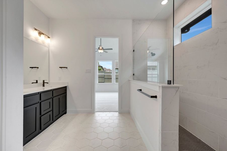 Owner's Bath Owner's Bath