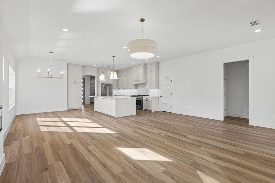 Spacious, unfurnished interior of a new home in , Gordonville (Image 19).