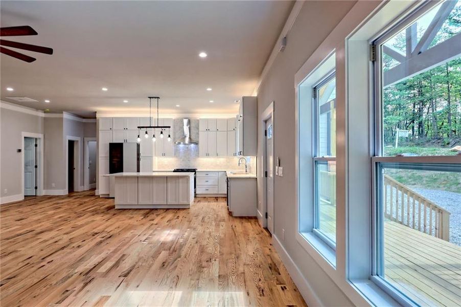 Spacious, unfurnished interior of a new home in , Clayton (Image 112).