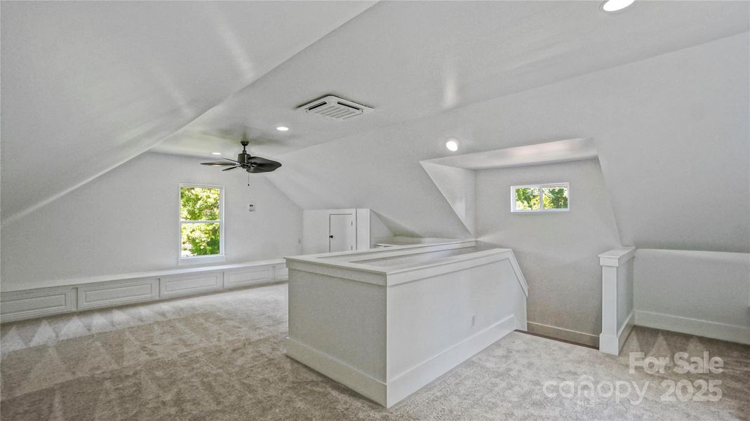 Image 35 of a home in .