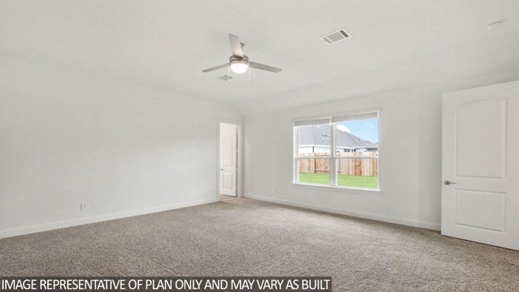 Spacious, unfurnished interior of a new home in Silverthorne, Conroe (Image 14). Spacious, unfurnished interior of a new home in Silverthorne, Conroe (Image 14).