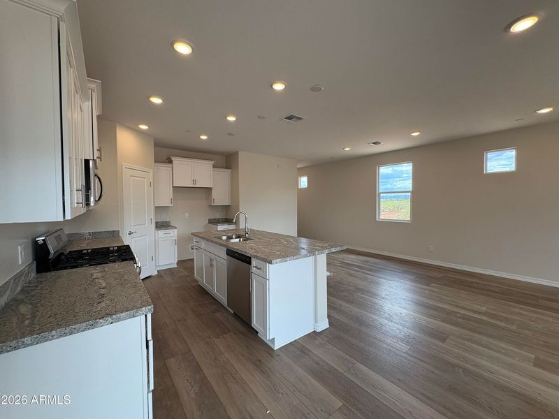 Image 22 of a home in Vineyards at Cottonwood.