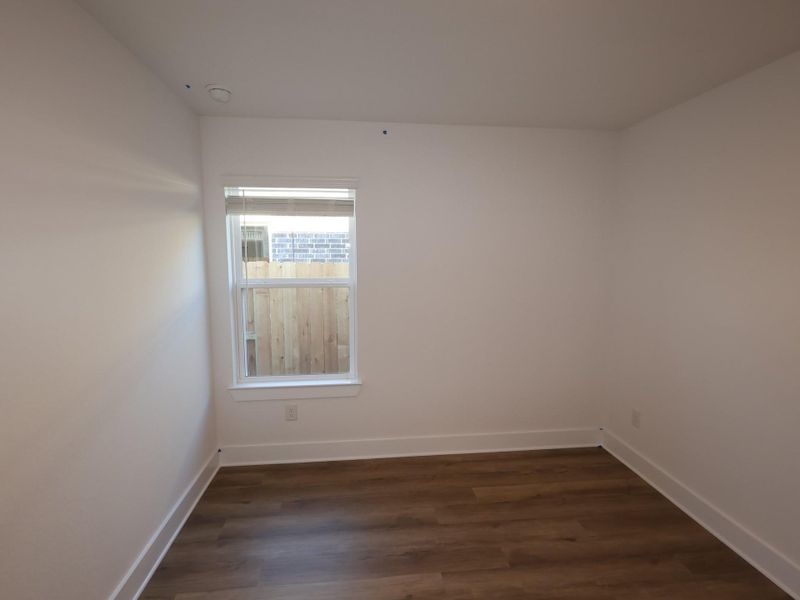 Spacious, unfurnished interior of a new home in Lago Mar, Santa Fe (Image 23).