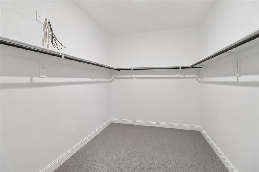 Photo is not of the actual home, but is an inspirational photo of builder’s model home and may depict options, furnishings, and/or decorator features that are not included. Photo is not of the actual home, but is an inspirational photo of builder’s model home and may depict options, furnishings, and/or decorator features that are not included.