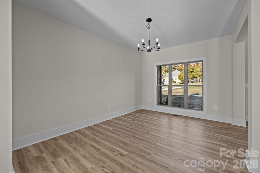 Spacious, unfurnished interior of a new home in , Monroe (Image 33).