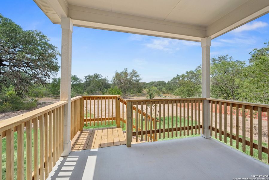Spacious, unfurnished interior of a new home in Jordan's Ranch, San Antonio (Image 20). Spacious, unfurnished interior of a new home in Jordan's Ranch, San Antonio (Image 20).