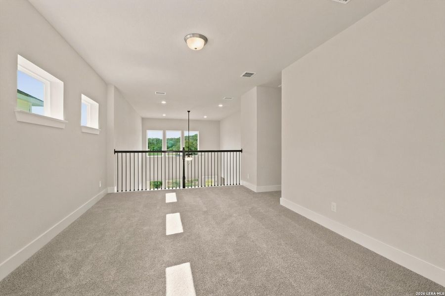 Spacious, unfurnished interior of a new home in Crown Ridge Manor, San Antonio (Image 13). Spacious, unfurnished interior of a new home in Crown Ridge Manor, San Antonio (Image 13).