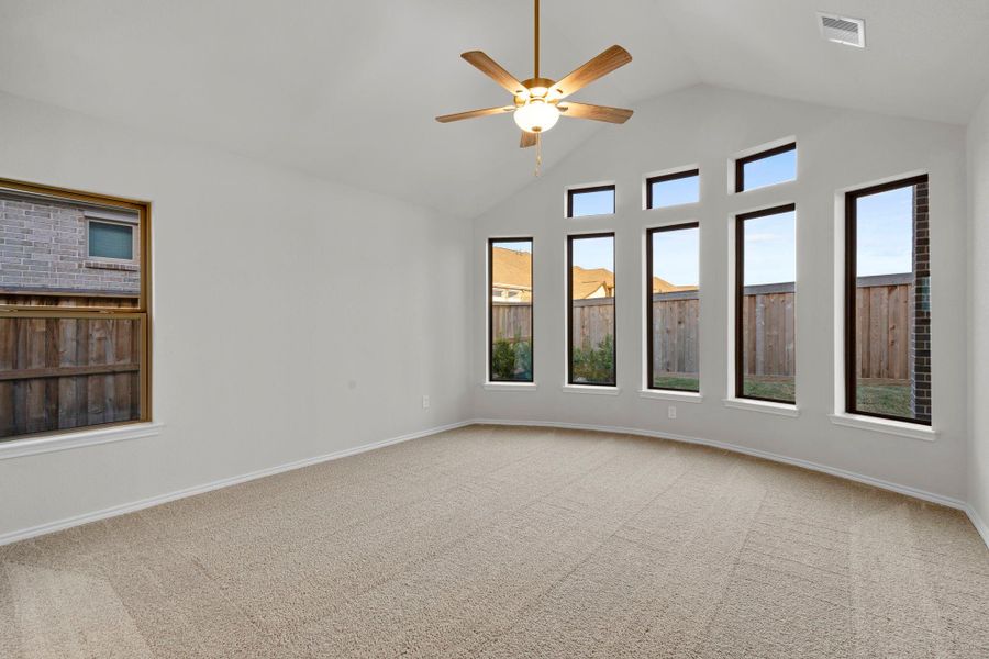 Spacious, unfurnished interior of a new home in Dunham Pointe, Cypress (Image 16).