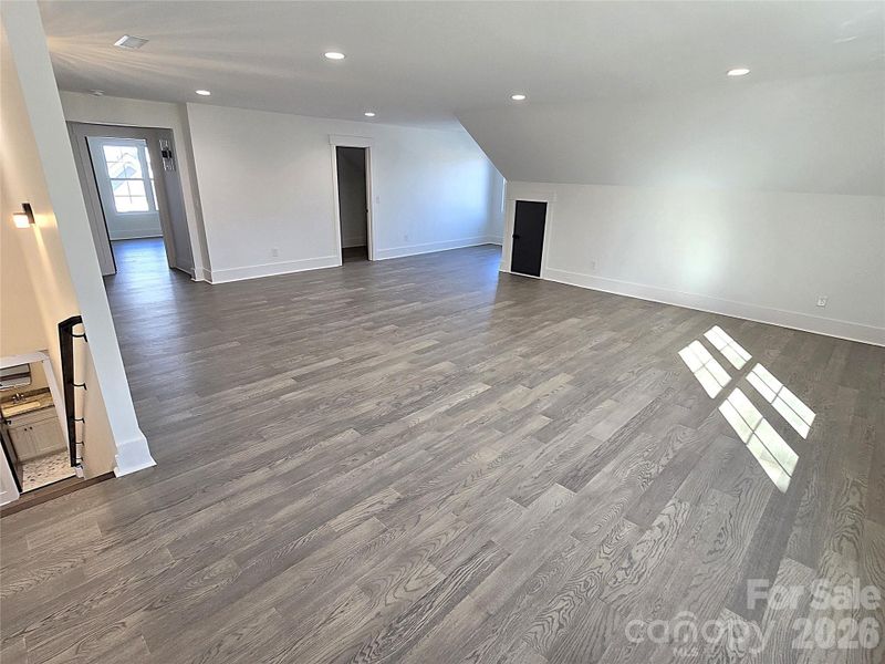 Spacious, unfurnished interior of a new home in , Hickory (Image 22).