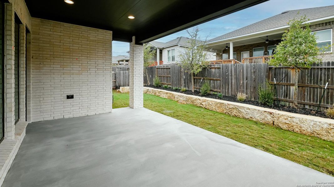 Exterior details and patio area of a home in Veramendi 60', New Braunfels (Image 3).