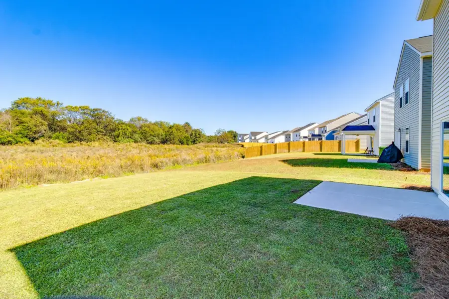 Exterior details and patio area of a home in Laurinton Farms, Hopkins (Image 22).