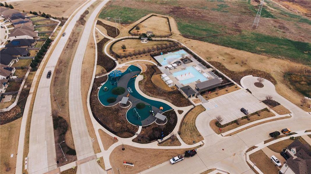 Community amenities in Prairie Ridge at Goodland, Venus (Image 28).