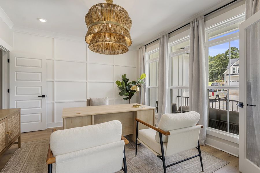 Representative furnished interior of a home built from the Savannah by Hunter Quinn Homes in Autumn Mill, Seneca (Image 7).
