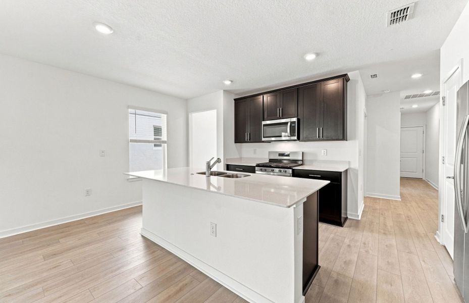 Furnished interior view inside a new home in Twisted Oaks, Wildwood (Image 10).