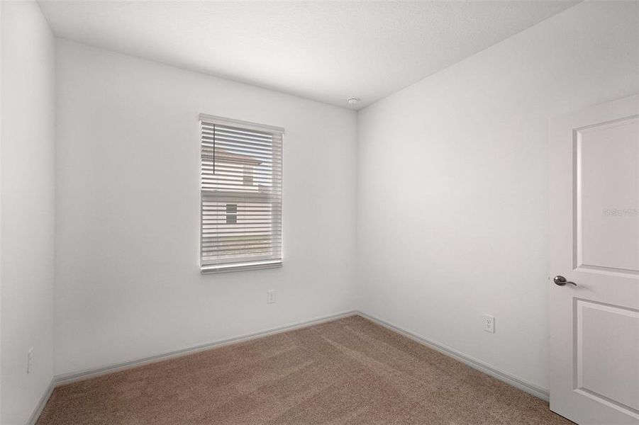 Spacious, unfurnished interior of a new home in Southpointe, Palmetto (Image 31). Spacious, unfurnished interior of a new home in Southpointe, Palmetto (Image 31).