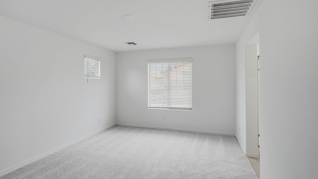 Spacious, unfurnished interior of a new home in Parkside, Avondale (Image 14).