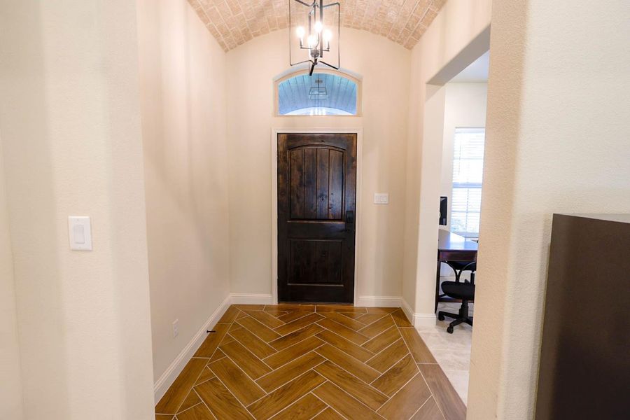 Furnished interior view inside a new home in , Bryan (Image 12).