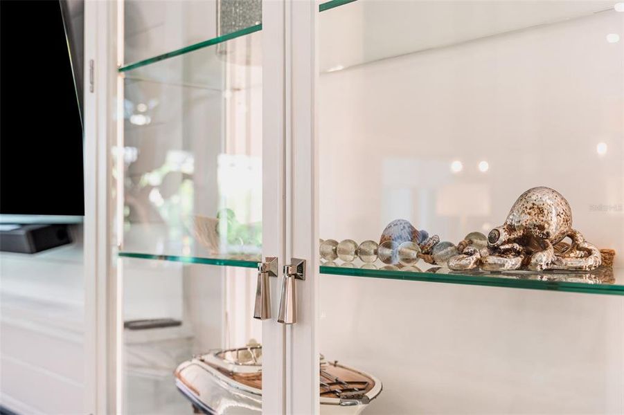 Close-up of interior finishes inside a home in , Cape Coral (Image 21).