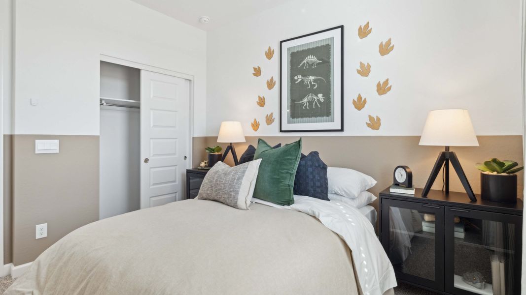 Representative furnished interior of a home built from the Ibis by D.R. Horton in Del Rio Ranch, Avondale (Image 29).
