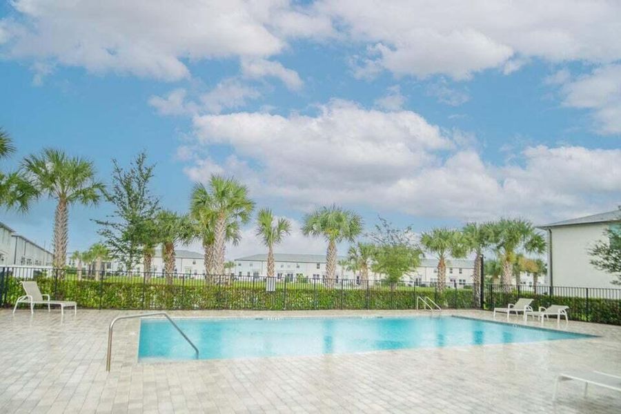 Community amenities in Enclave at Mangonia Park, West Palm Beach (Image 33).