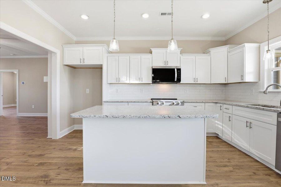 21-604 S Vance St-21