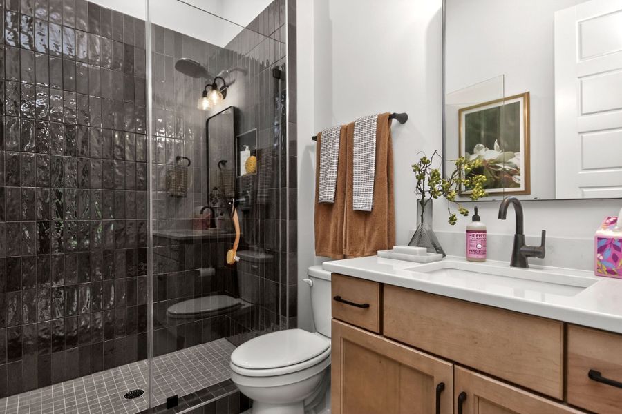 The Oakcroft - Bathroom
