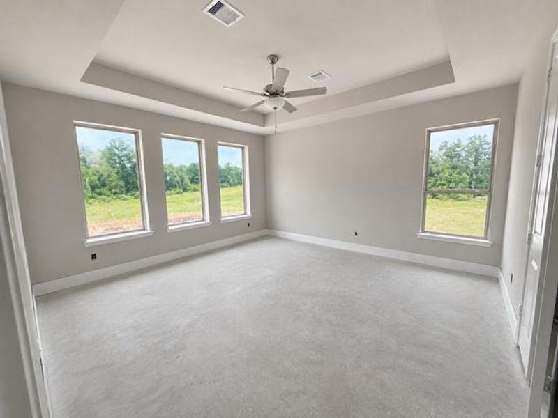 Spacious, unfurnished interior of a new home in , Spring (Image 7).