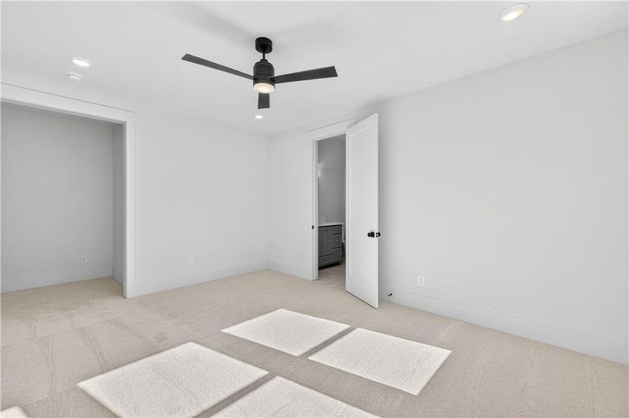 Spacious, unfurnished interior of a new home in Town Farms, Peachtree Corners (Image 25).