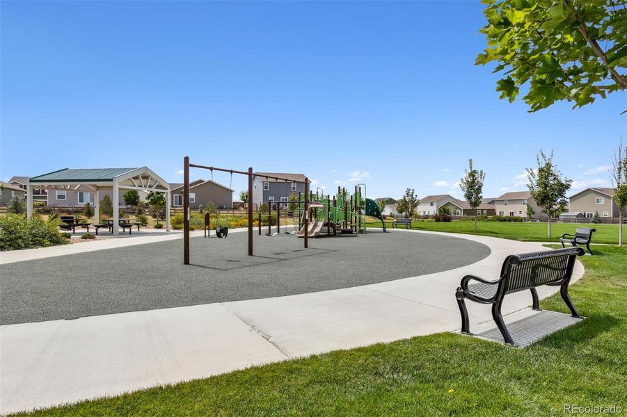 Community amenities in , Frederick (Image 17).