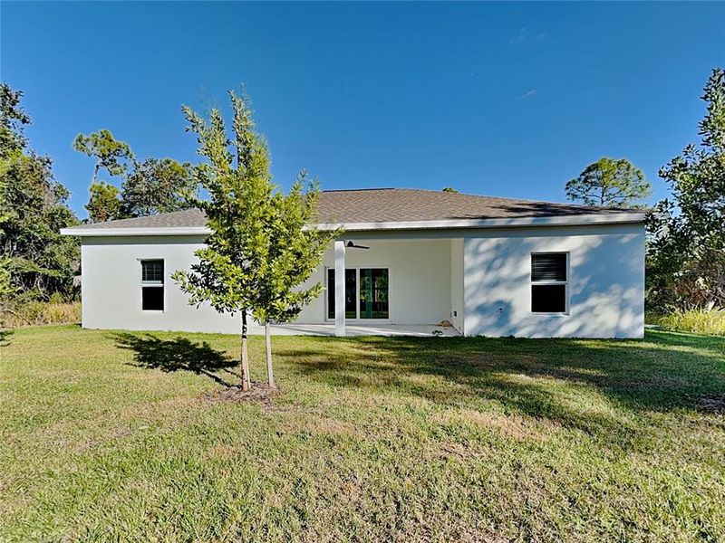 Exterior details and patio area of a home in , Port Charlotte (Image 18).