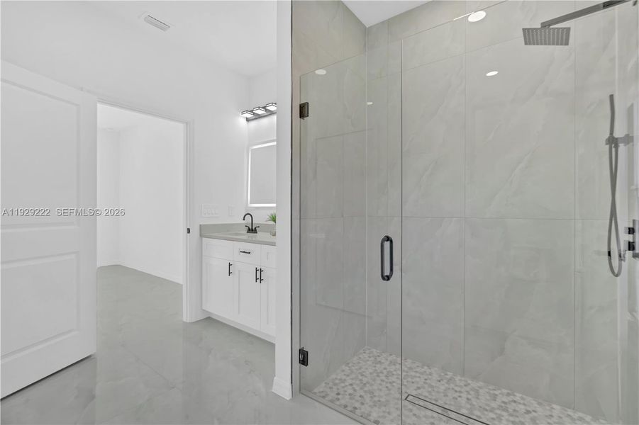 Furnished interior view inside a new home in , Punta Gorda (Image 13).