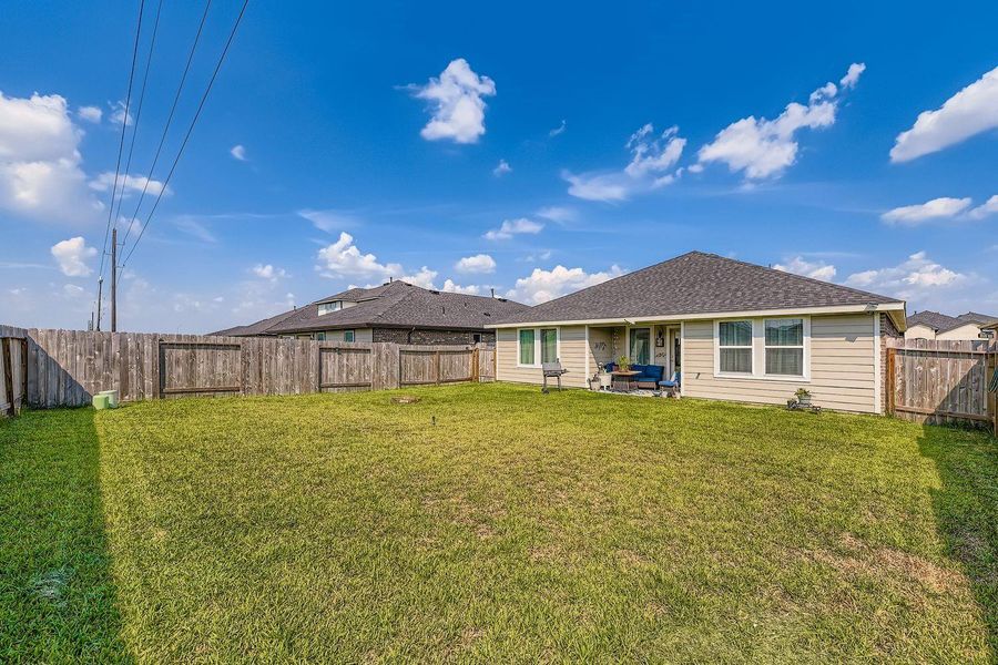 Front exterior of a new home in , Katy, TX, highlighting curb appeal (Image 2). Front exterior of a new home in , Katy, TX, highlighting curb appeal (Image 2).