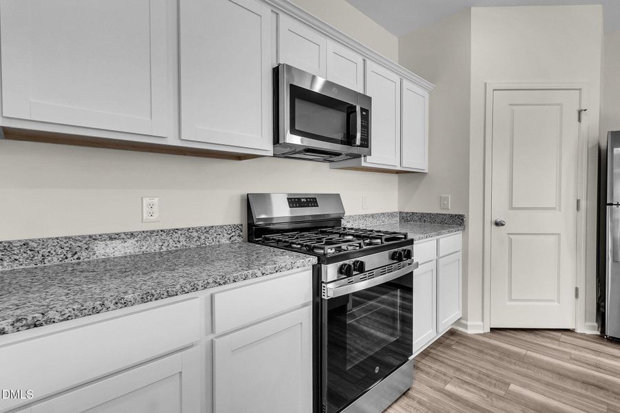 SL_Supernova_Kitchen_a (4) SL_Supernova_Kitchen_a (4)