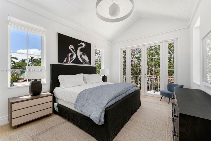 Furnished interior view inside a new home in , Key Biscayne (Image 39). Furnished interior view inside a new home in , Key Biscayne (Image 39).