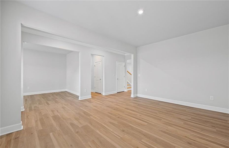 Spacious, unfurnished interior of a new home in Anderson Point Estates, McDonough (Image 38).