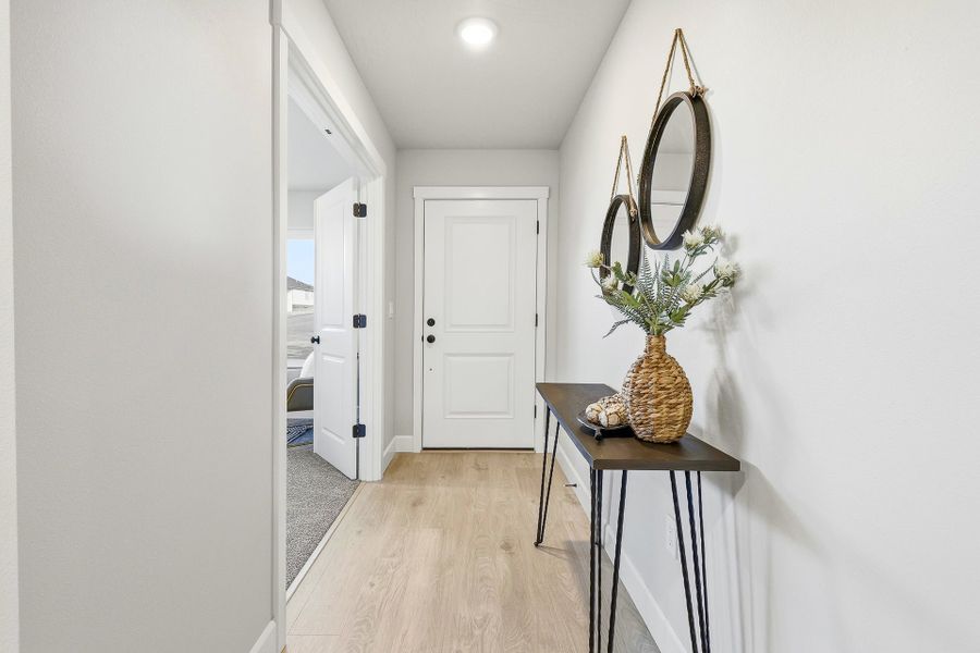 Furnished interior view inside a new home in Feather Ridge, Redmond (Image 20).