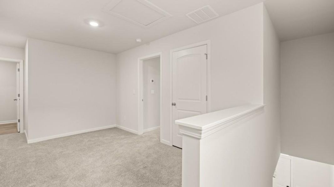 Spacious, unfurnished interior of a new home in Pointe Park, Union City (Image 21).